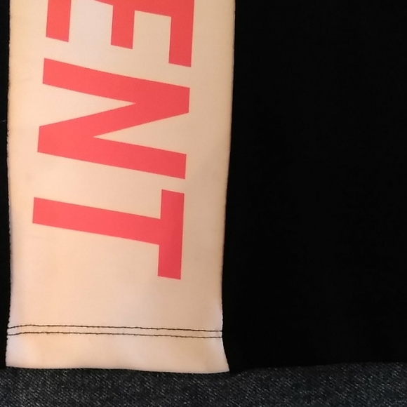 Womens dress Small. Fits like glove. Wash and wear - Picture 3 of 5